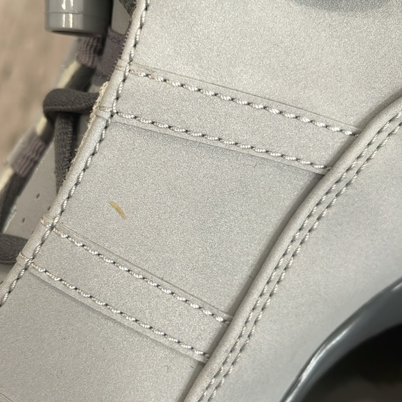 Jordan 6 Rings - Picture 10 of 11